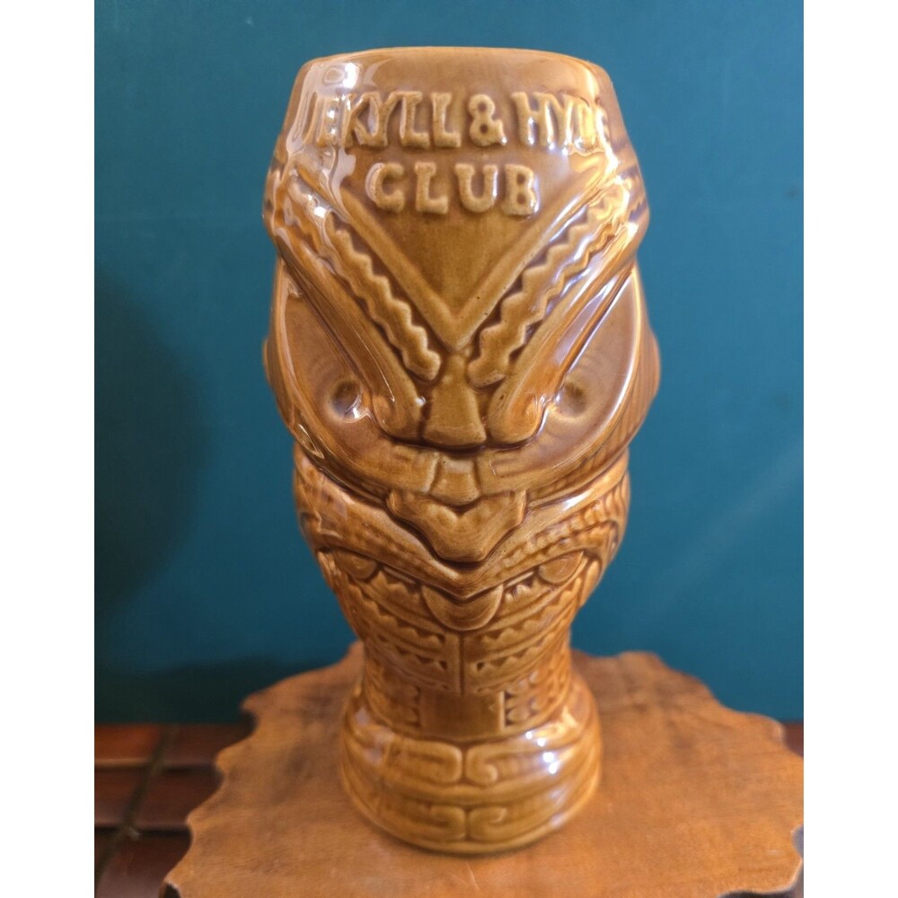 Vintage Jekyll & Hyde Club Maori Headhunter Tiki Mug DW136G 6.75" High 15 Oz Cap